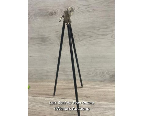 SMALL VINTAGE CAMERA TRIPOD 