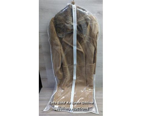 *AQUASCUTUM VINTAGE, LIMITED EDITION COAT, SIZE 10/12. NEW WITHOUT TAGS. / LIMITED EDITION NO. 2/36