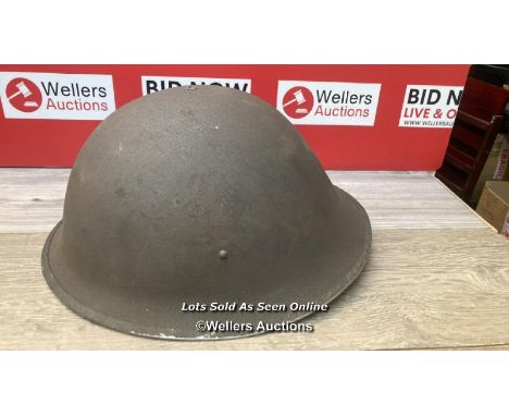 *BRITISH WORLD WAR II WARDEN'S HELMET HOME FRONT 1939-1945