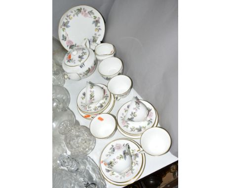 ROYAL WORCESTER 'JUNE GARLAND' TEA WARES, to include tea pot, cake plate, milk, sugar, six tea cups, six saucers and six side