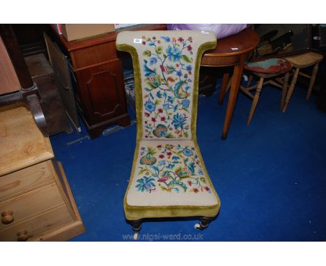 Prie Dieu prayer chair with wool work tapestry panels.