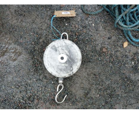 A Weighmaster Scales up to 11lb 1 oz.