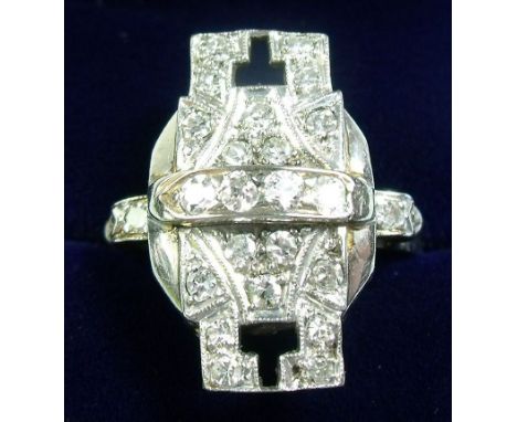 An Art Deco diamond set geometrical ring, 2cm x 1cm, size K