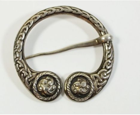 A silver Iona Celtic brooch, Glasgow 1926 by John McGilvray &amp; Son