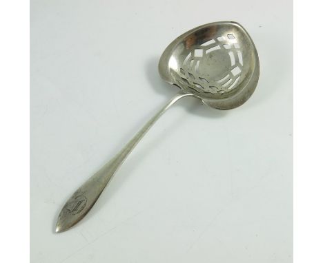 An American Art Nouveau La Fayette silver strainer spoon or tea strainer, Towle, Celtic point with heart shaped pierced bowl,