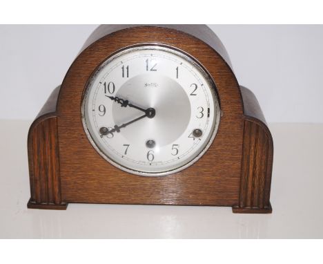 Bentine mantle clock