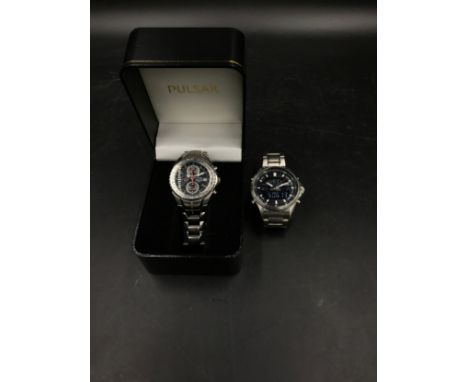 A boxed Pulsar Analogue Type Series PF3 gentleman's wristwatch with instruction manual and extra links along with an addition