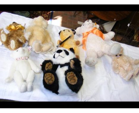 A selection of Steiff and other collectable bearsCONDITION REPORTpostage UK £25