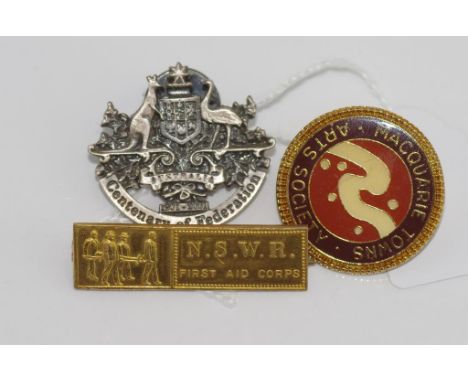 N.S.W Railways First aid Corps1965 Efficient badge in 9ct gold, weight: approx 5.5 grams together with two other badges inclu