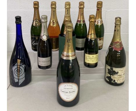 11 assorted bottles of sparkling wine / champagne to include a magnum of Laurent Perrier Brut, a magnum of Rothschild Epernay