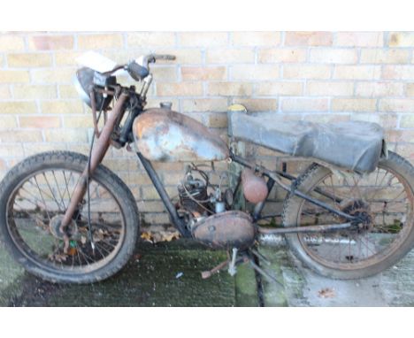 1946 Royal Enfield 'Flying Flea' motorcycle.  Registration no. EVE 125.  This barn find motorcycle has a V5 document, 125cc e