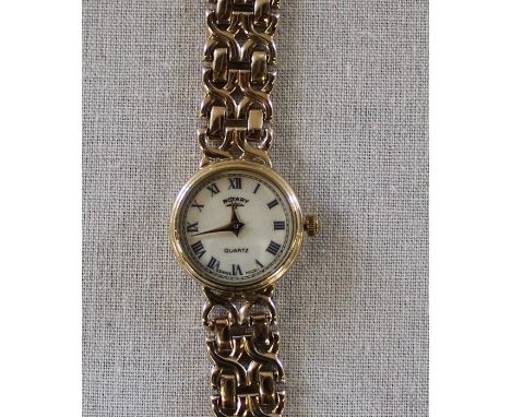 Ladies 9ct gold Rotary wristwatch on bracelet strap, battery operated&nbsp; 17.7g total weight