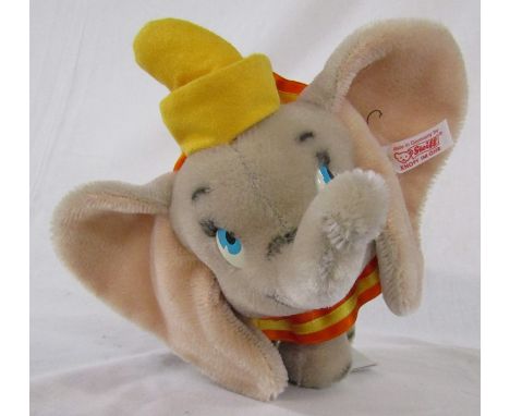 Steiff Disney Showcase Collection - Dumbo 23 cm