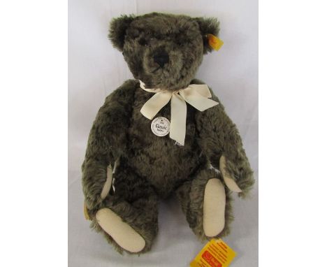 Steiff 1920 replica teddy bear L 42 cm (comes with Steiff carrier bag)