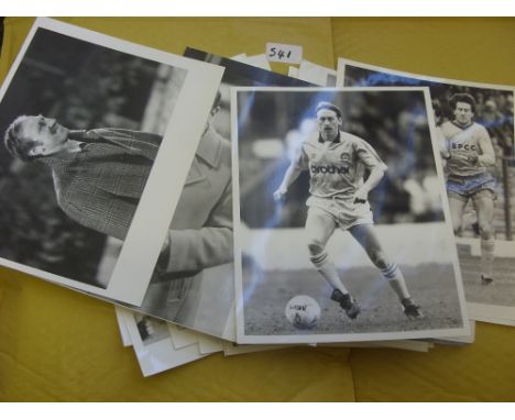 A collection of 259 press photographs, players, portrait and action, from the 1970's and 1980's onwards, various sizes, Leeds