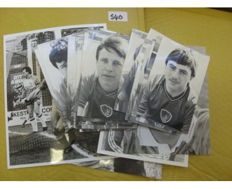 A collection of 167 press photographs, players, portrait and action, from the 1970's, 1980's onwards, various sizes, Arsenal 