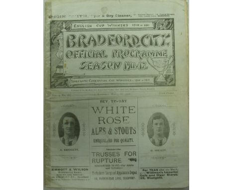 1911/1912 Bradford City v Sunderland, a programme from the FA Cup tie played on 10/03/1912, Bradford City were the FA Cup hol