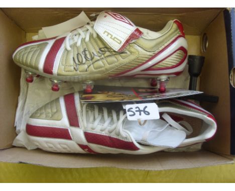 umbro football shoes price