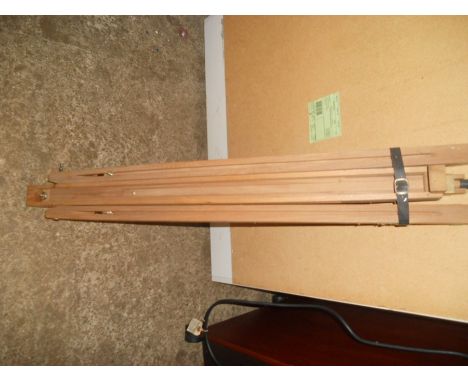 Wooden Artists Easel