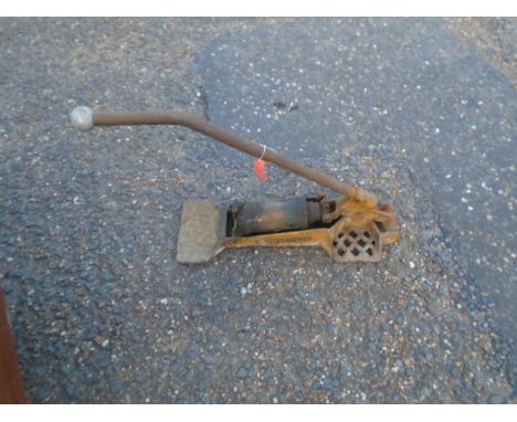 Vintage Dunlop Pump