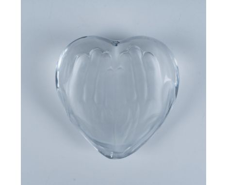 French glass paperweight with heart form and frosted pressed hand reliefs. Daum France, and artist name engraved on the sides