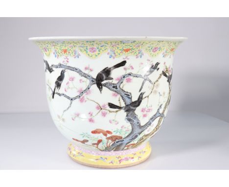  China imposing Minguo vase decorated with birds (magpies) - Region: CHINA - Sizes: H 315mm - Weight (K): 6kg - Condition: at