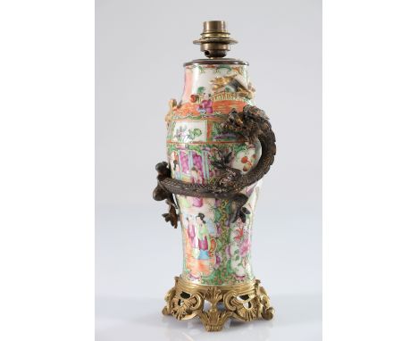  China Canton porcelain lamp base mount and bronze dragon - Region: CHINA - Sizes: H 300mm L 110mm - Weight (K): 1,54kg - Con