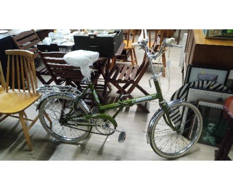 VINTAGE RALEIGH STOWAWAY FOLDING BIKE - FANTASTIC CONDITION