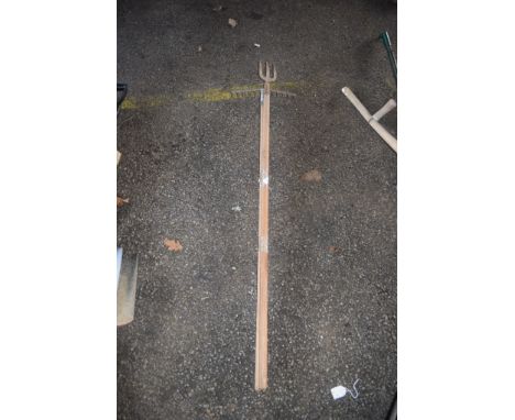 RAKE AND FORK