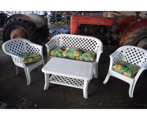 FOUR PIECE GARDEN CHAIR SET INC SOFA, TWO CHAIRS AND TABLE