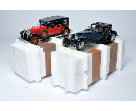 Franklin Mint 1/24 diecast model issues comprising 1935 Mercedes Benz 770K plus 1930 Bugatti. Look to be without obvious sign