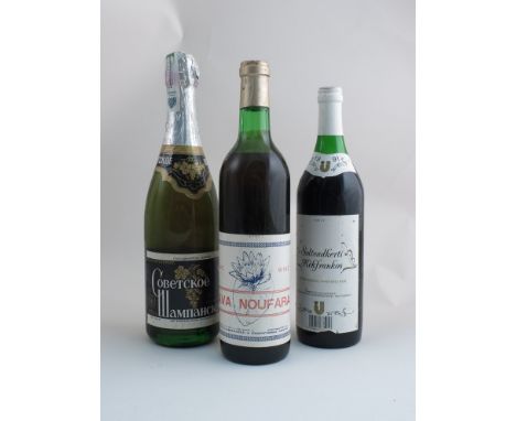 1991 Soltvadkerti Kekfrankos, Cava Noufara light wine, and Cobetckoe sparking wine (3)