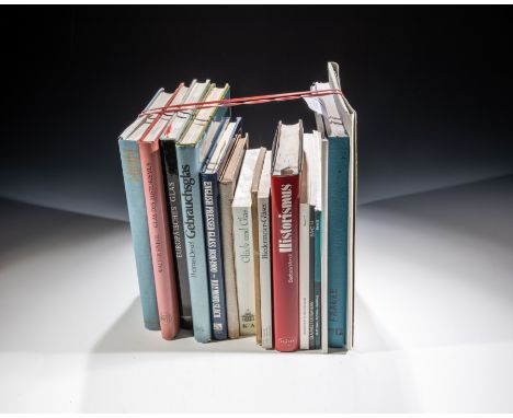 17 Fachbücher über Glas Darunter: Jane S. Spillman: American and European Pressed Glass in the Corning Museum of Glass, New Y
