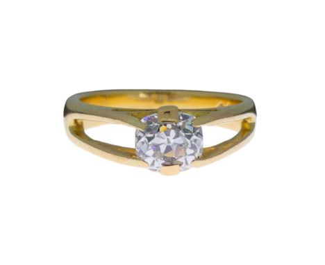 A diamond solitaire Ring, the cushion cut stone approx 2.15ct (7.58mm x 6.7mm x 5.12deep), claw set in a modern 18ct yellow g