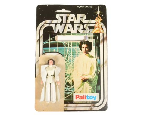 Star Wars - an original vintage 1977 Palitoy made 'First 12' action figure of Princess Leia Organa. GMFGI 1977, Hong Kong COO