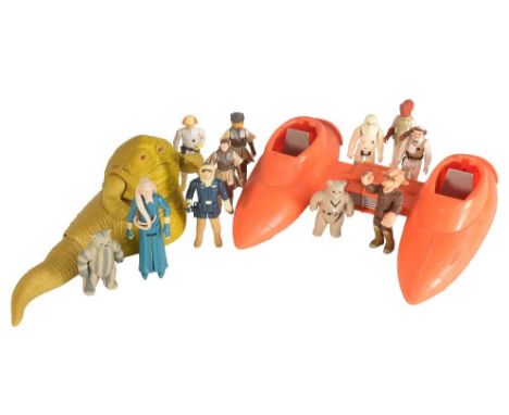 Star Wars - a small collection of original vintage Palitoy / Kenner made Star Wars action figures. Includes: Jabba The Hutt, 