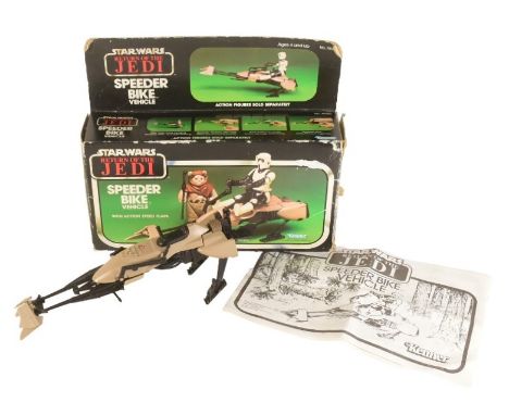 Star Wars - an original vintage 1983 Kenner made Star Wars action figure playset ' Speeder Bike Vehicle '. 100% complete, inc