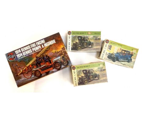 Two Airfix 1912 Ford Model T kits, together with a 1911 Rolls Royce kit, amd a 1914 Dennis Fire Engine kit, all boxed (4) 