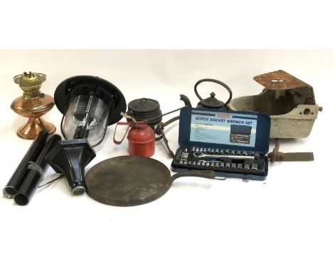 A mixed lot of ironmongery and other items, to include a Mato vintage oil can; socket set; cast iron skillet; 25cmW cast iron