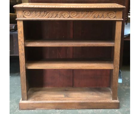 A light oak bookcase, two shelves, 110cmW 