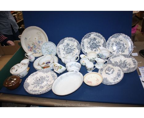 A quantity of china to include; Poole charger, Crown Ducal 'Bristol' dinner ware (chip to bowl and chip to lid of Royal Worce