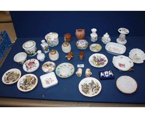 A quantity of small china items including; Portmeirion 'Botanical Gardens' pots, Aynsley bud vases, Kaiser pin dish, pottery 