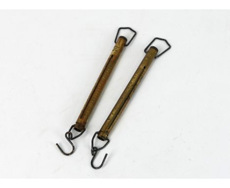 Two House of Hardy weighing scales, both marked for pounds and kilograms from 0-11lbs.