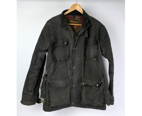 A gents Vintage Speed Wear waxed jacket Size XXL.
