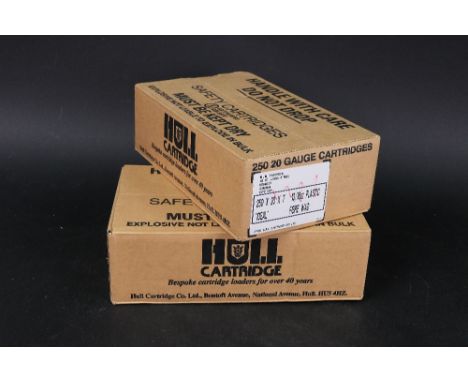 Five hundred Hull cartridge 20 bore Ideal shotgun cartridges, made for B E Chaplin Gunmakers Winchester, 23 gram shot Size 7,