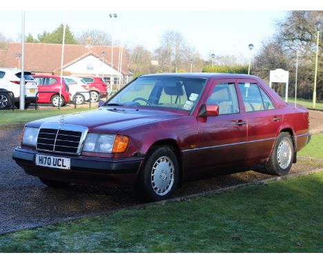 1991 Mercedes W124 230E Auto Make: Mercedes Model: 230E Year: 1991Mileage: 79831VIN: WDB1240232B459057Configuration: Right Ha