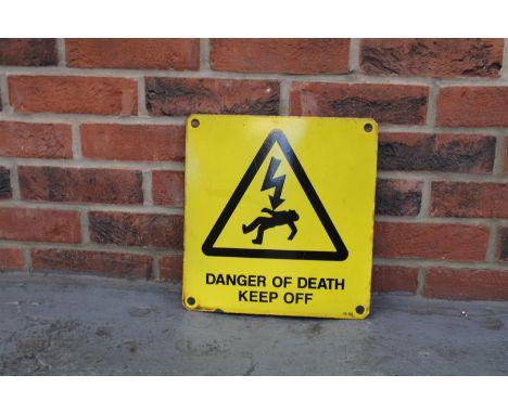 Enamel Danger Of Death Keep Off SignMake: Contact AuctioneerModel: Contact AuctioneerYear: 0Mileage: 0VIN: Contact Auctioneer