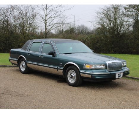 1995 Lincoln Town Car Auto LHDMake: Lincoln Model: Town CarYear: 1995Mileage: 0VIN: 1LNLM81W5SY740498Configuration: Left Hand