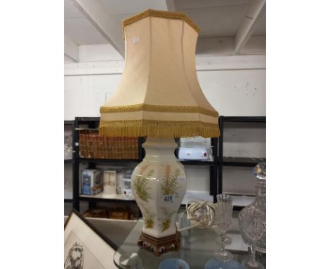 A Chinese style ginger jar table lamp 