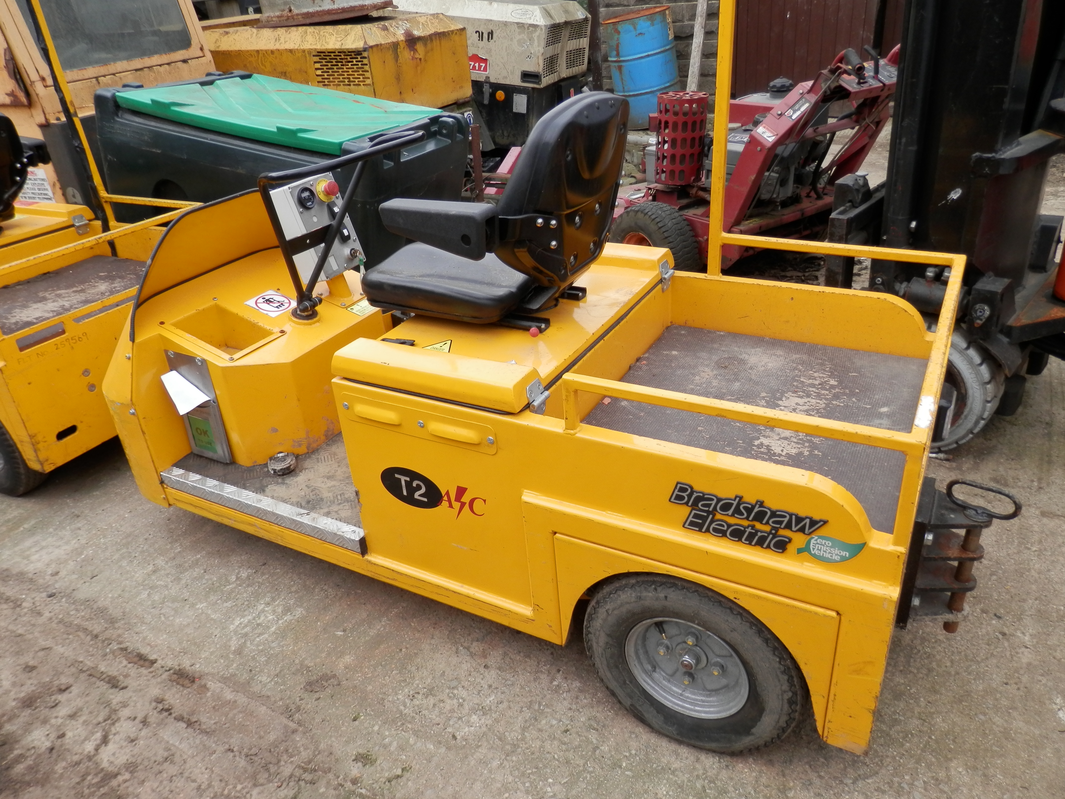 DS 2011 BRADSHAW T2 ELECTRIC TUG/TOW TRACTOR, WORKING READY FOR USE
